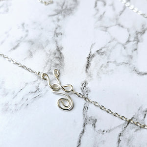 Feuille Dainty Necklace