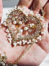 Load image into Gallery viewer, Cinta Sejati