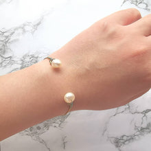 Load image into Gallery viewer, White Pearls