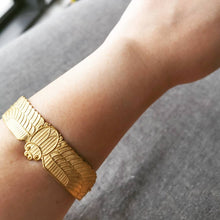 Load image into Gallery viewer, Winged Scarab